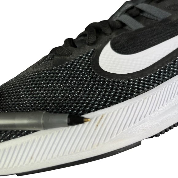 Nike Downshifter 9 Black White Running Shoes AQ7486-001 Women's Size 11 - Picture 10 of 10